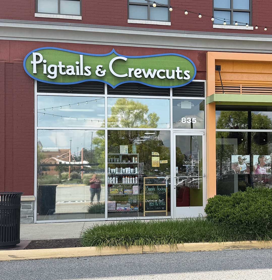 Pigtails & Crewcuts Richmond - Willow Lawn salon exterior